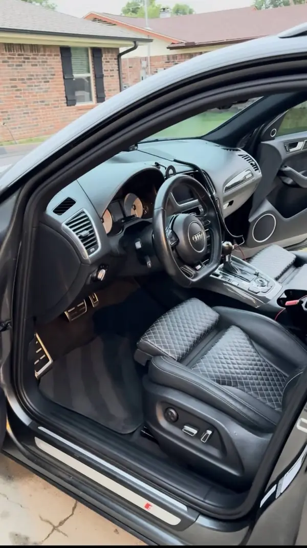 Audi SQ5 before detail